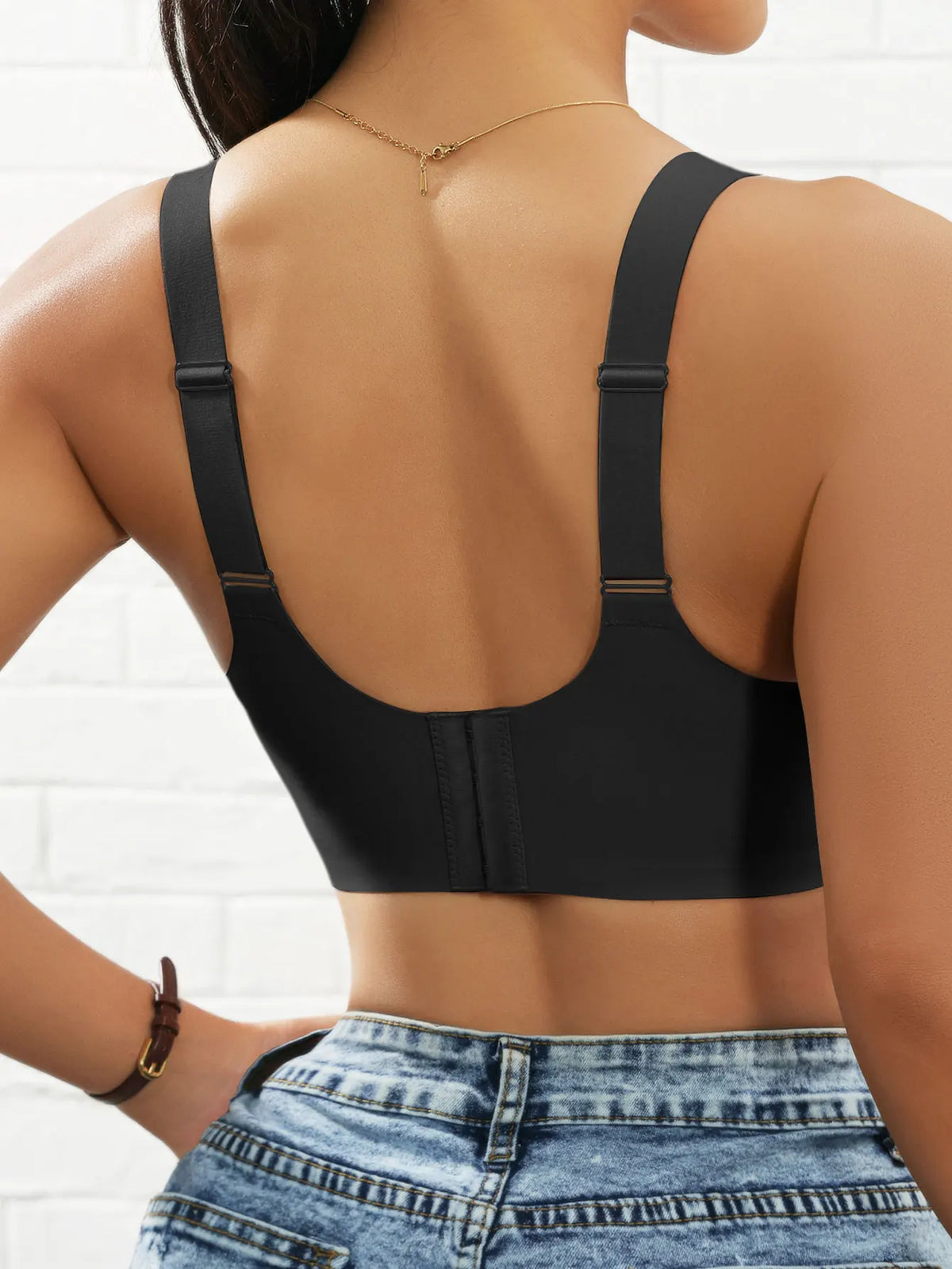 Women'sCross Front Yoga Sports Bra, U-Back Wirefree Adjustable Straps Removable Pads