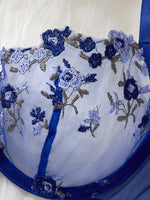 Blue Embroidered Floral Lingerie Set - Sexy Bra And G-string Combo with Heart Decoration Underwear Set for Women ZA824026