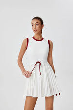 Summer Round Neck One-piece Tennis Dresses for Women White Contrast Sleeveless Drawstring Built-in Shorts Fitness Pleate Skirt