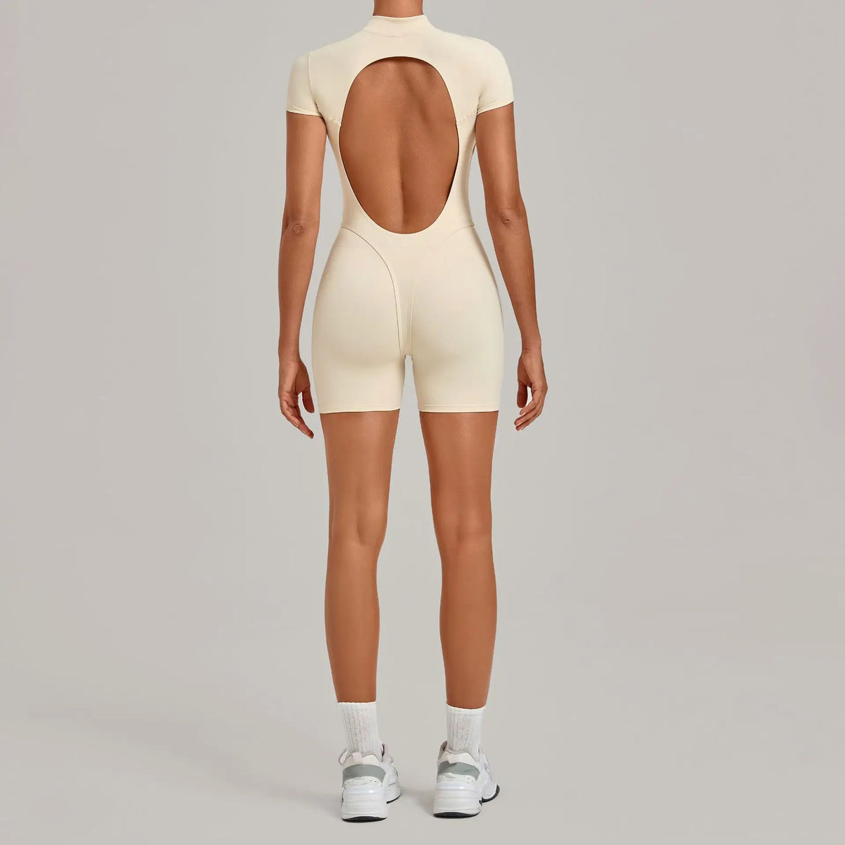 Women's Seamless Yoga Jumpsuits Fitness Sports Hip-lifting Backless Short-sleeved Training Gym Workout Shorts One-piece