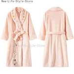 Thick Extra Long Embroidered Coral Fleece Bathrobe Elegant Ladies Winter Bridal Home Sleepwear Dressing Gown
