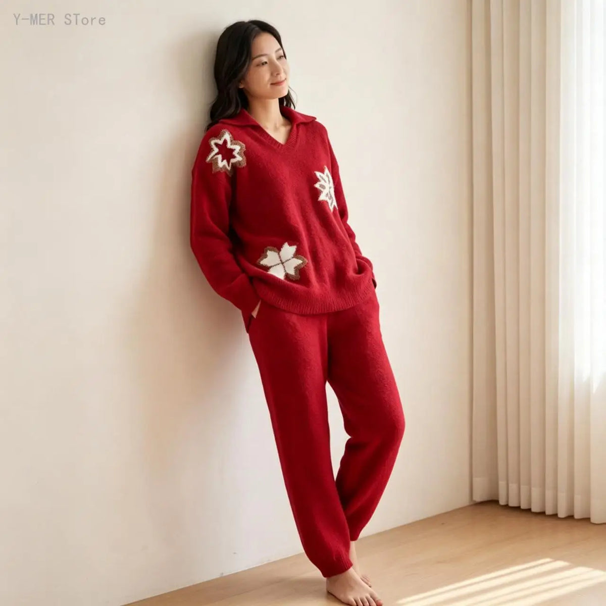 Autumn Winter Homewear Sleepwear Loungewear Women New Year Red Half Velvet Pajama Set V Neck Snow Embroidery Cuffed Pants Ladies