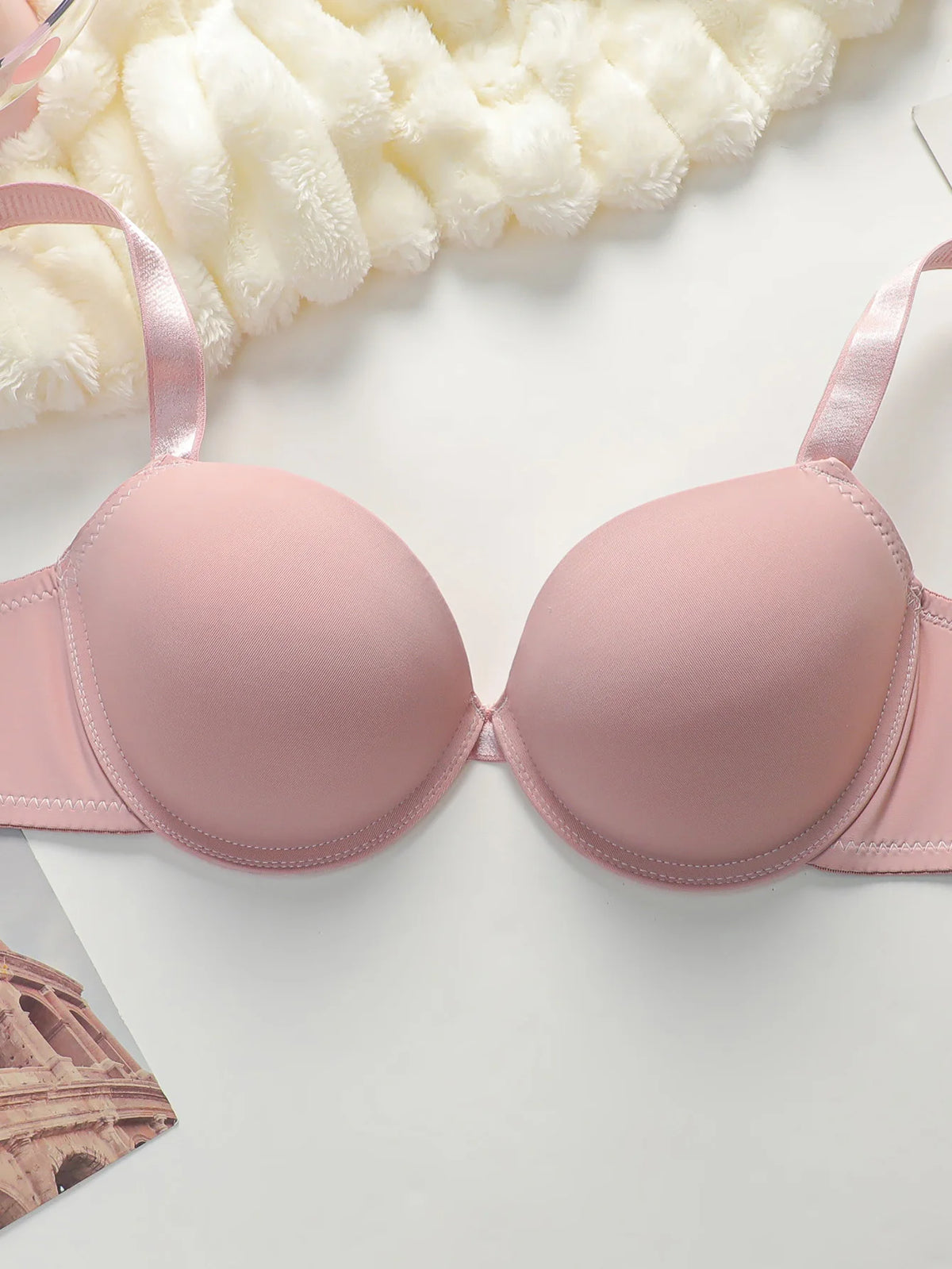 Thickened bra set gathering and bursting solid color set suitable for wearing sexy women's underwear with small breasts B2051