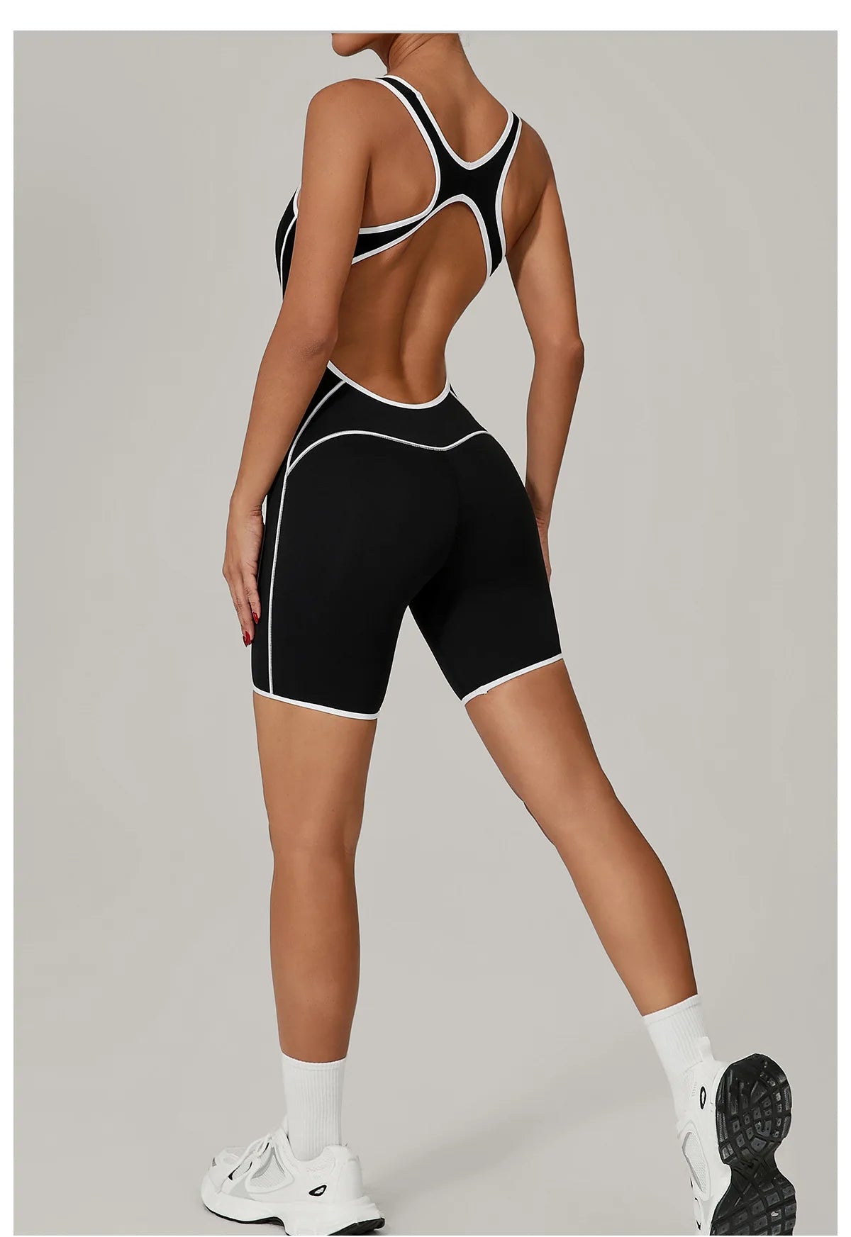 Sexy Sleeveless Backless Scrunch Yoga Jumpsuit Women Black Contrast Hollow One Piece Sports Suit Tight Fitness Sports Overalls