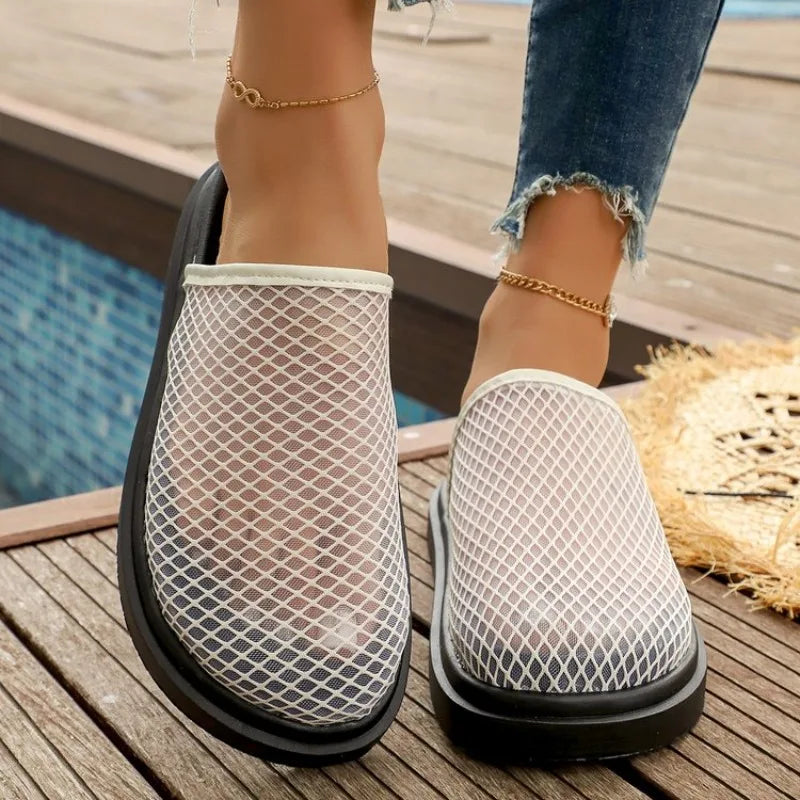 Flat Bottom Sandals Women's Summer NewOutdoor Beach Holiday Slippers Soft Sole round Head