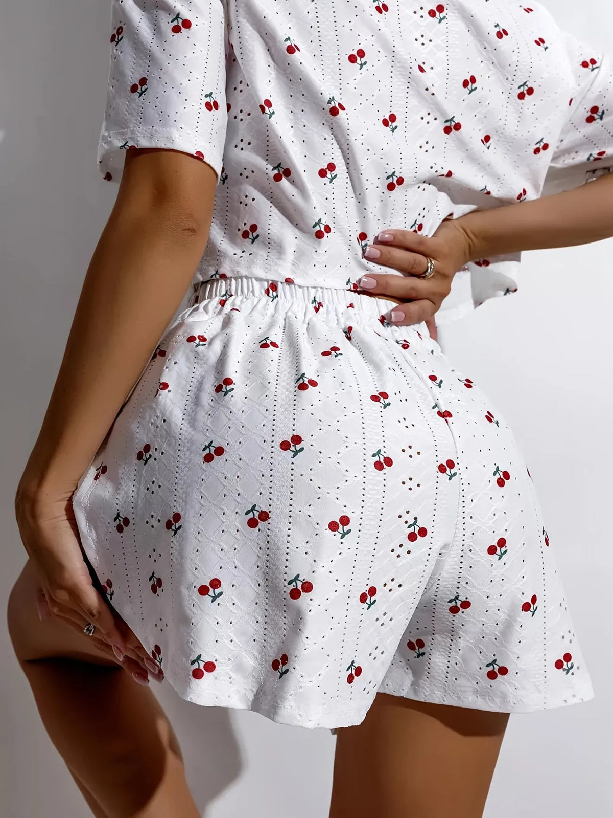 Ladies Pajama Set Two Piece Heart Pattern Loungewear Short Sleeve Loose Fit Top with Elastic Waist Shorts Breathable Home Wear