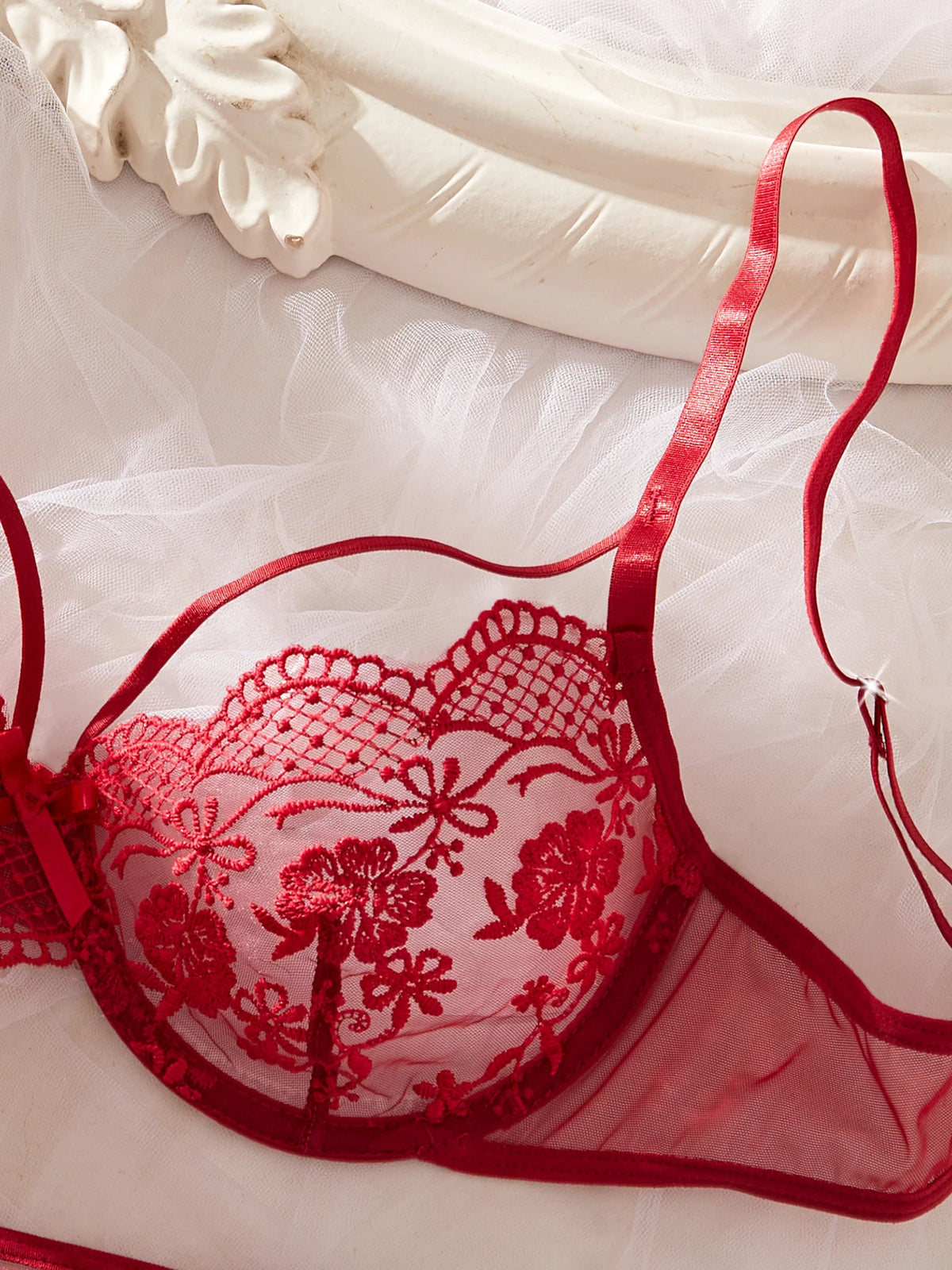 Red French Lace Embroidery Bra Set with Garter Belt Three-Piece Ensemble Sexy Underwear for Women