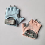 Women's Anti-Slip Wear-Resistant Fitness Half Finger Gloves for Yoga Spinning Bike Sports Cycling - Sweat Absorbent Cocoon-Free