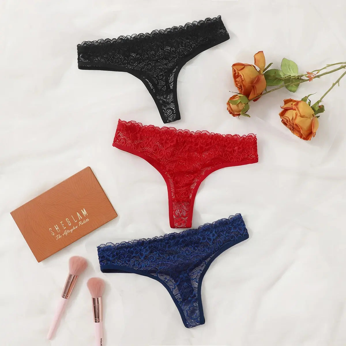 Sexy And Charming Women's Underwear Ultra-Thin Full Lace Thong 3 Pcs black blue And Red Can Be Paired With ALingerie 363-3