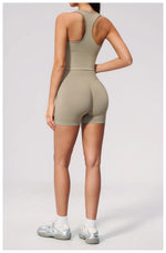 Seamless Yoga Sets Women Breathable V Neck Shockproof Sports Vest Fitness Suit Outwear High Waist Shorts Training Fitness Suit