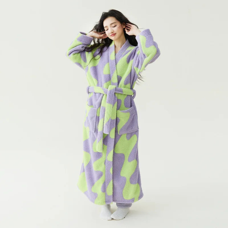 Women New Autumn Winter Thickened Anti-Static Coral Fleece Beauty Velvet Extra Long Bathrobe Sleep Loungewear Robe