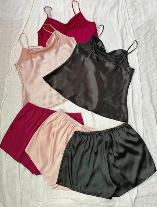 Large size pajamas, camisole shorts set, fashionable ice silk home clothes, women's simple simulated silk pajamas