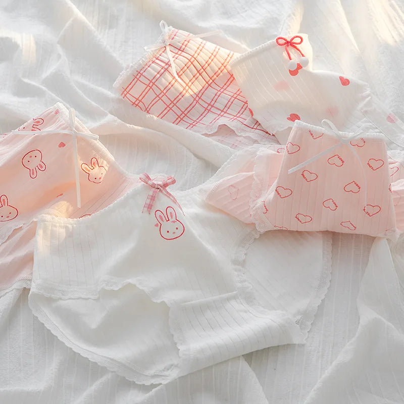 1 Pack Kawaii Rabbit Heart Print Briefs with Ruffles Trim Women's Mid-Rise Cotton Panties Soft Ribbed Underwear Lingerie M-XL