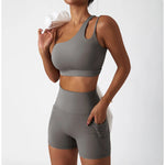 Comfortable Skin Friendly Summer High Waist Yoga Shorts Gym Hip Lift Pants Pocket Breathable Running Cycling Sports Shorts Women
