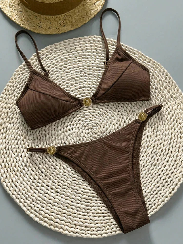 Sexy Coffee Bikini Set Women Pearls Metal Chain Pleate Push Up Bra Thong Swimsuit 2026 Summer Bathing Suit Backless Swimwear