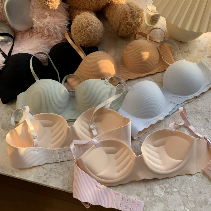 Women 1/2 Fixed Cup Bra Seamless Underwear Padded Bras Cute Heart Print Non-wired No Rims Sexy Lingerie Brassiere S-XL