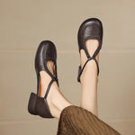 Women's T-Strap Shallow Flat Sandals Soft Leather Rome French Slip-on Single Shoes Retro Round Toe Shoes for Women Summer 32-43
