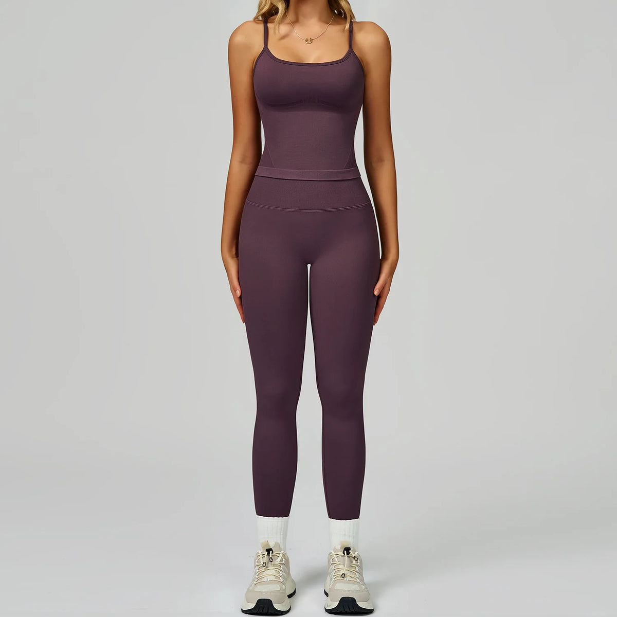 2 Pieces Women's Seamless Yoga Set Fitness Running Sports Set Slim Fit High Waist Beautiful Back Tracksuit