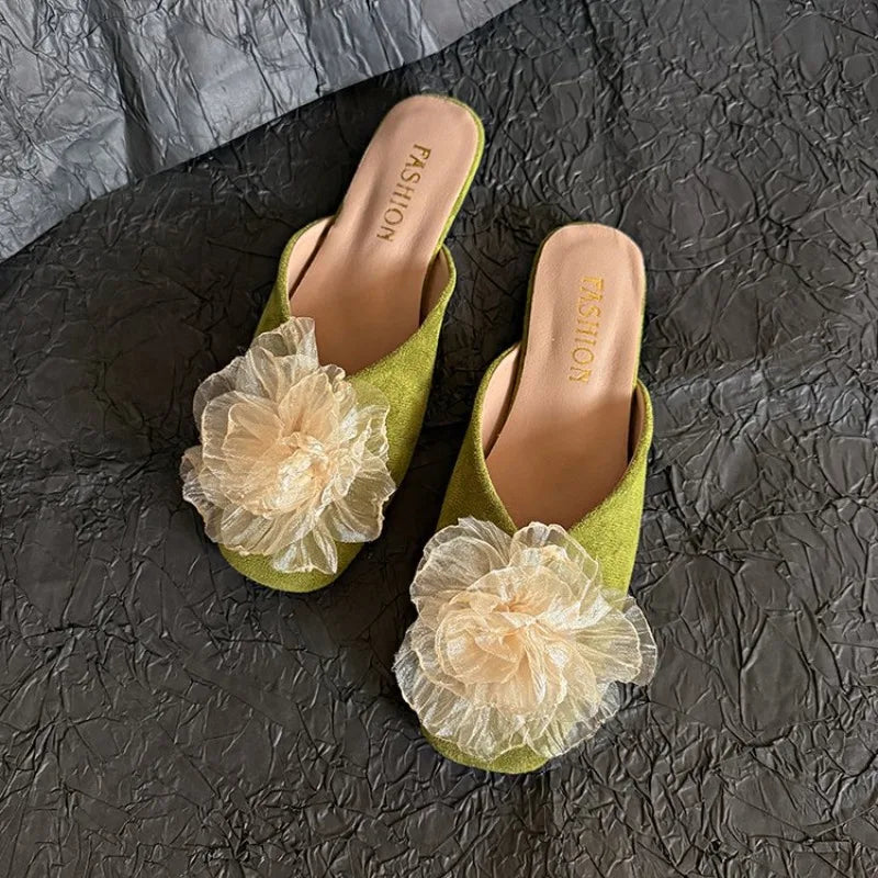 Women's Slip-On Sandals 2026Summer New Floral Closed-Toe Half Slippers,Elegant Style,Perfect with Dresses,Gentle Summer Footwear
