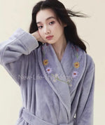 Ladies Elegant Premium Embroidered Coral Fleece Bathrobe Thick Extra Long Warm Winter Bridal Home Dressing Gown Sleepwear