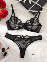 Black Embroidered Floral Pattern Pajama Set - A Sexy Bra and Stockings Combination Set for Women ZA824034
