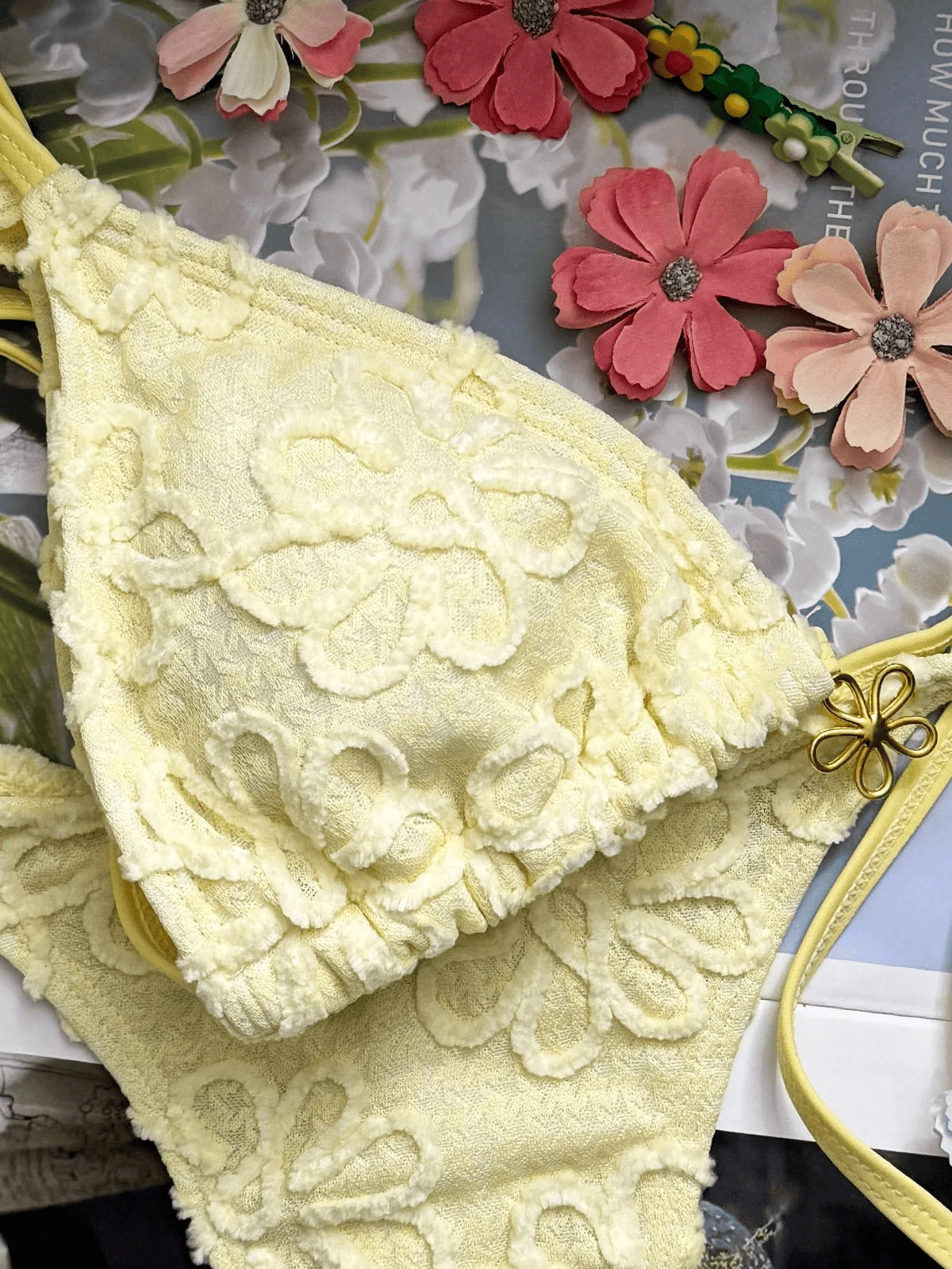 Sexy White Lace Bikini Set 2026 Women Metal Flower Ruffle Strap Push Up Bra Thong Swimsuit Summer Bathing Suit Holiday Swimwear