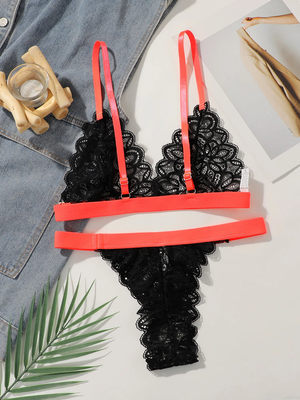 Women Contrast Strap Lace Lingerie Set Deep V Bralette & Thong 2 Pieces Sexy See Through Floral Lace Intimate Underwear C3075
