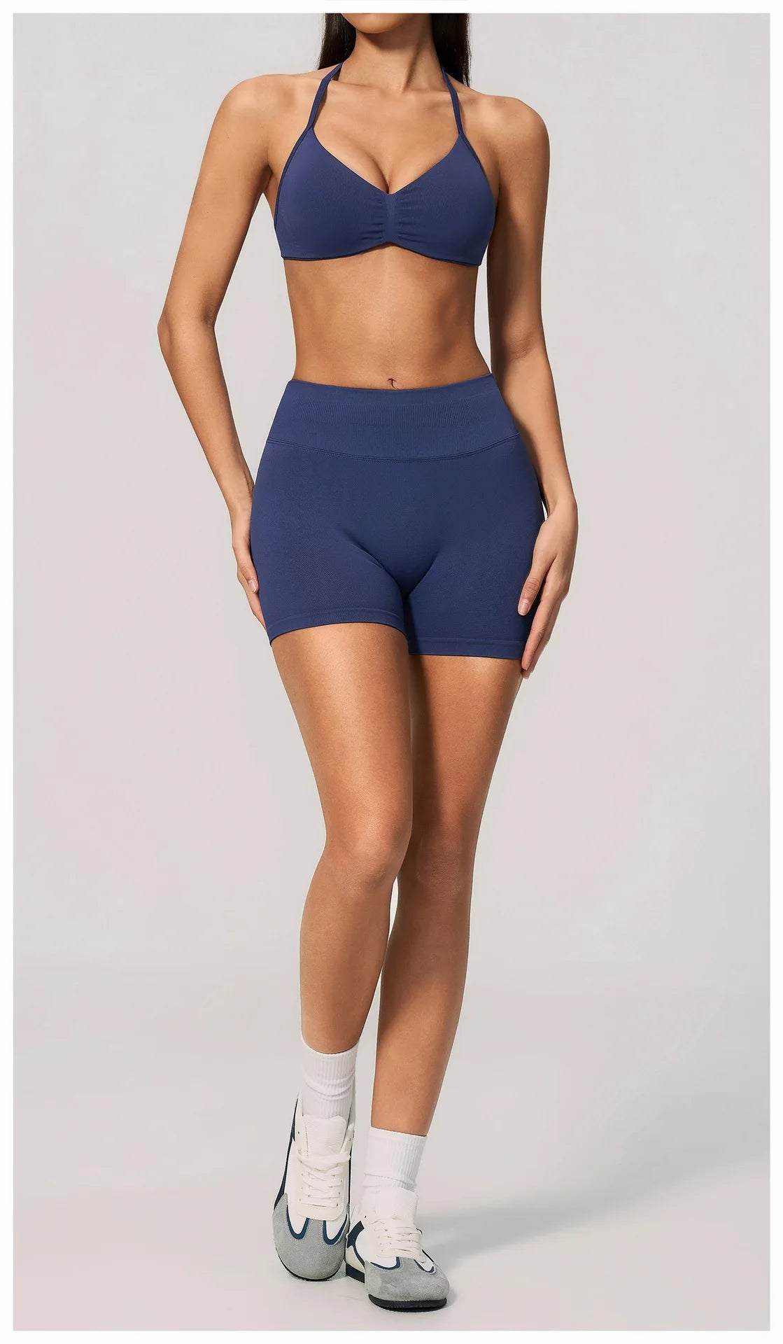 Seamless Yoga Suit Women Exposed Back Pleate Sports Bra High Waist Shorts Fitness Sets Outdoor Running Athletic Wear Tracksuit