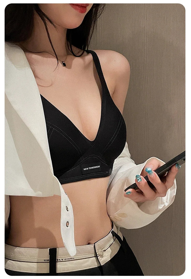 MOYISU Japanese Silky-Tech Bralette - Traceless Wireless Summer Bras for Small Chest Pull Together Soft Support Back Tuck Design