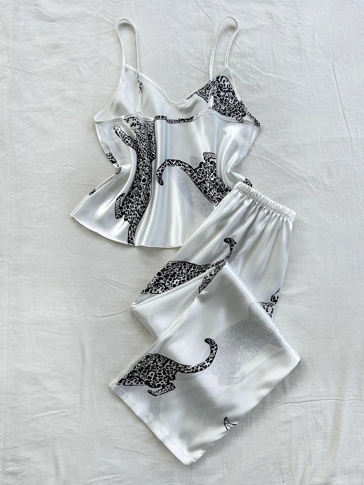 Summer Ice Silk Stain Comfortable Pajamas Set for Women 2pcs V Neck Leopard Print Tops and Long Pants Loungewear Sleepwear