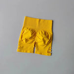 Women's High-Waist Yoga Fitness Shorts Peach Hip Lifting Perforated Elastic Breathable Three-Quarter Length Sporty Shorts