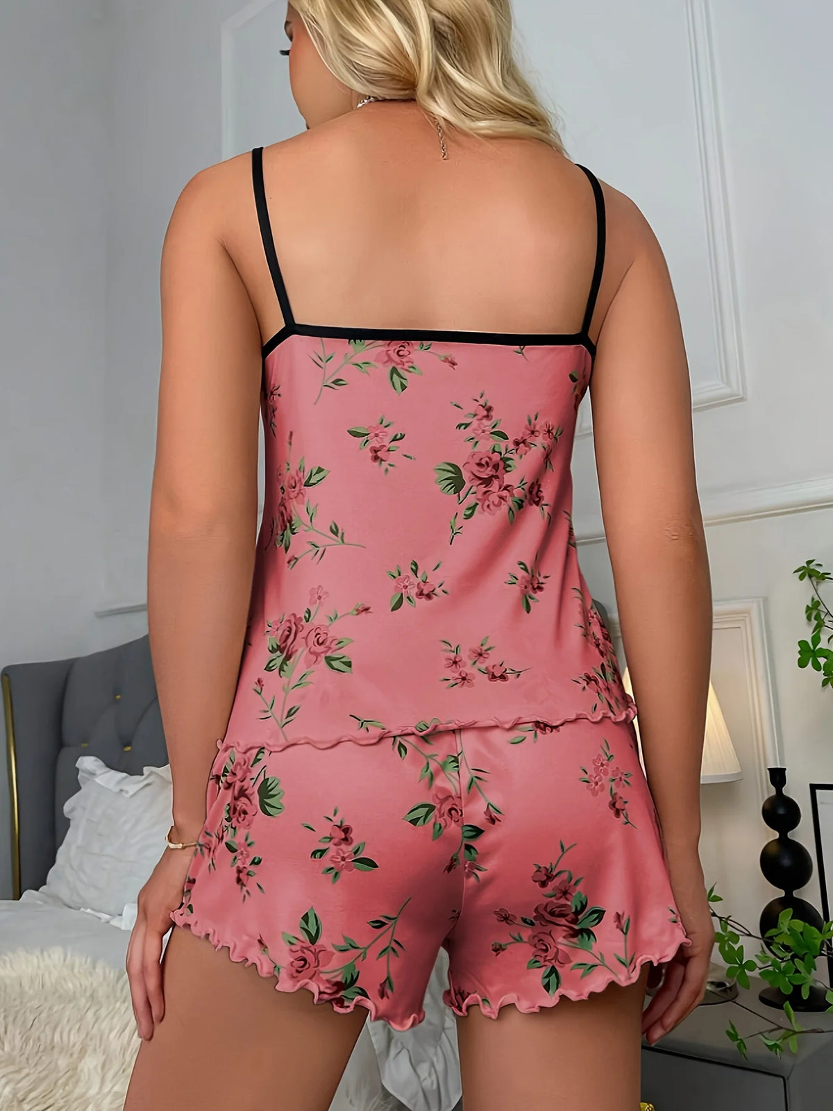 Women's Sleepwear Summer Pajamas Set Straps Floral Print Crop Tops and Shorts Sets Comfortable Home Clothes Lounger