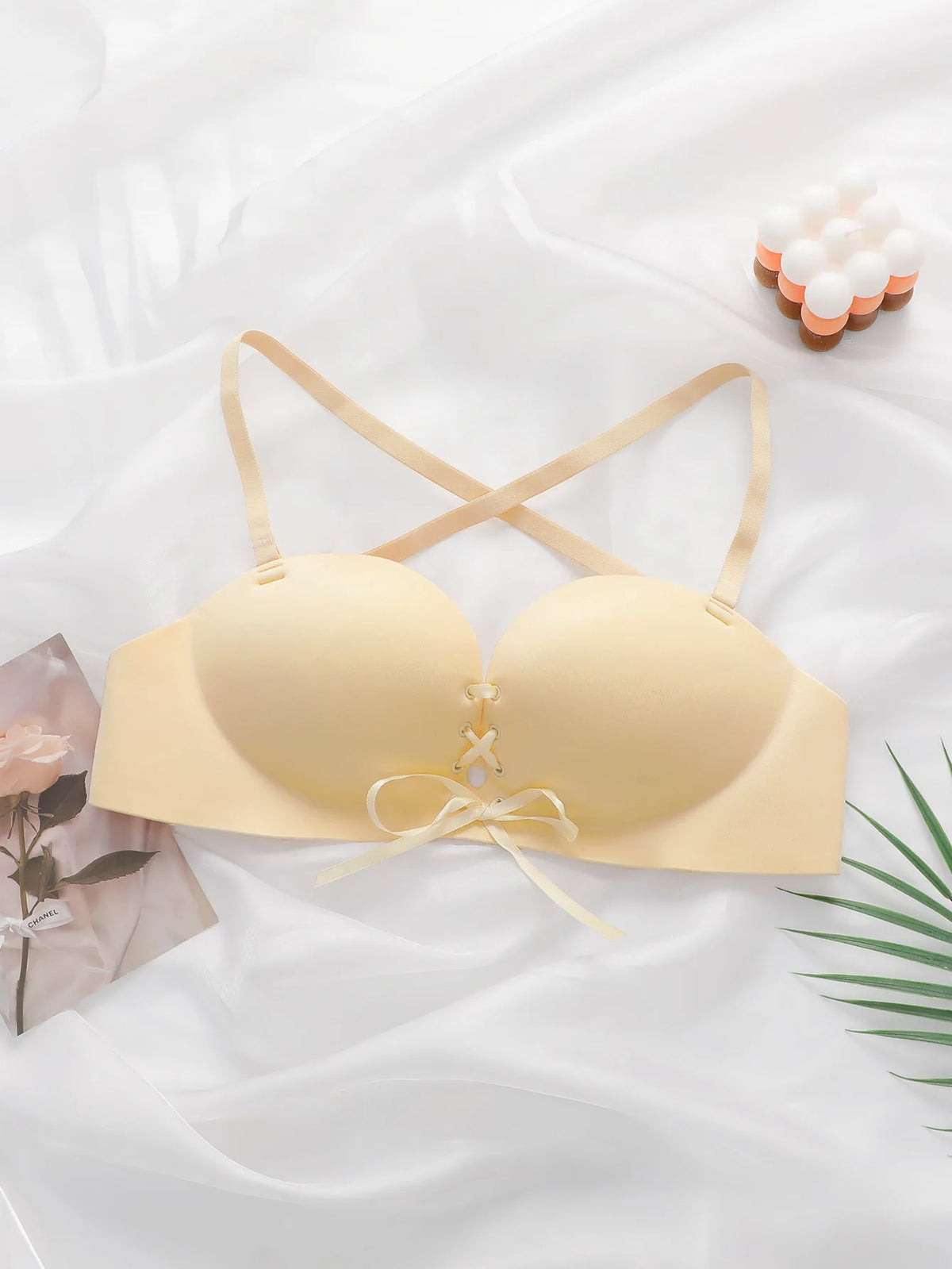 Women's drawstring strap 3/4 seamless bra one-piece gathering cross back adjustable bra with beautiful back U01