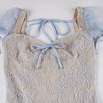 Dreamy and Western-style lace pleated princess dress with sparkling sequin design and puff-sleeved high-waisted dress.
