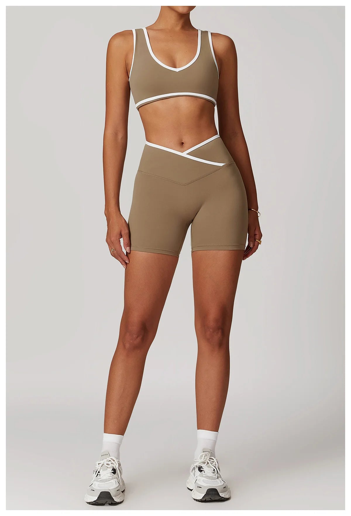 Yoga Shorts Women Fitness Shorts V-shaped Waist Running Cycling Shorts Breathable Sports Leggings High Waist Workout Gym Shorts