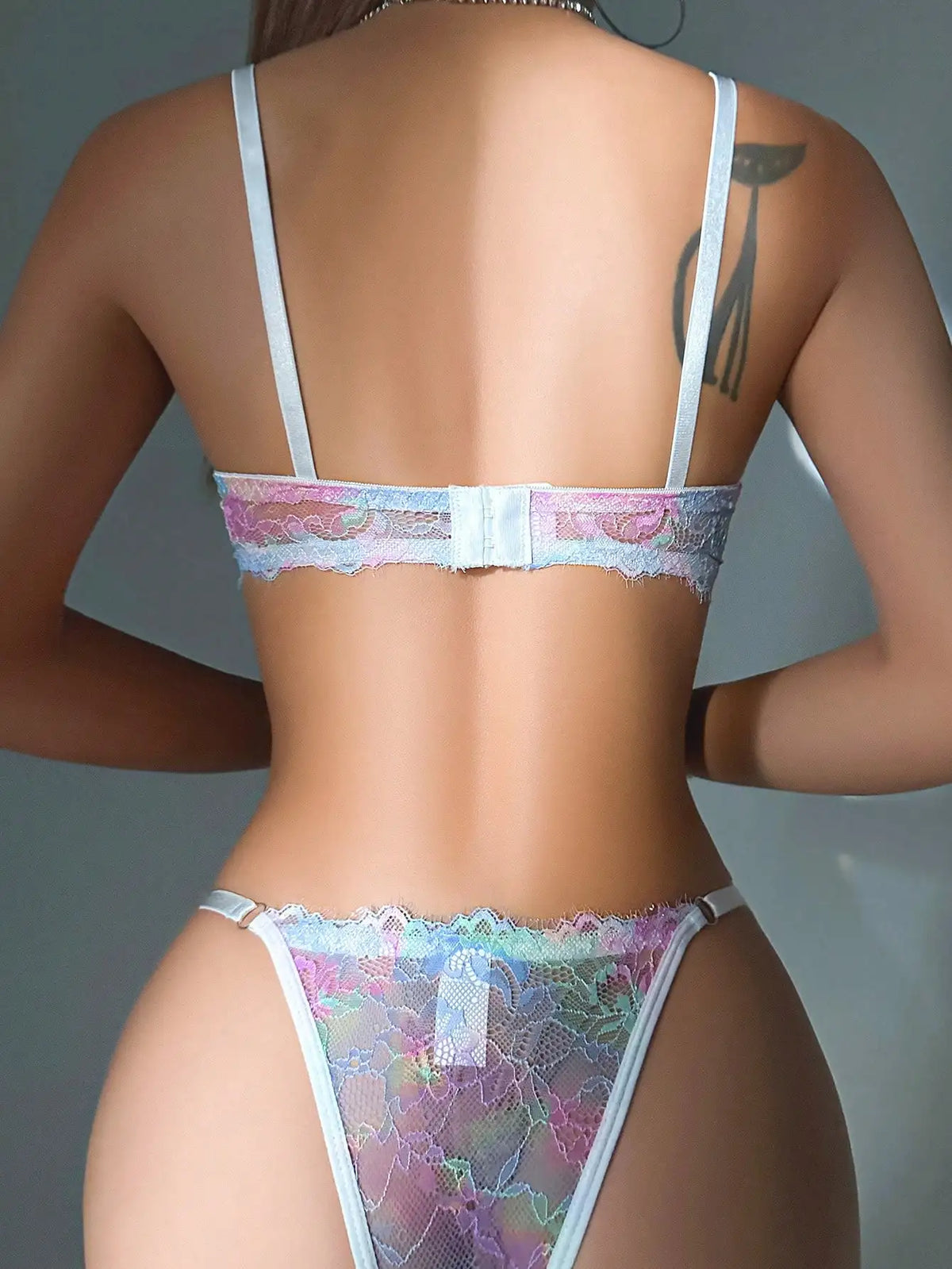 High Quality New Women's Underwear Beautiful Colored Bra Super Thin Lace Ladies underwear set Sexy Lingerie YS024