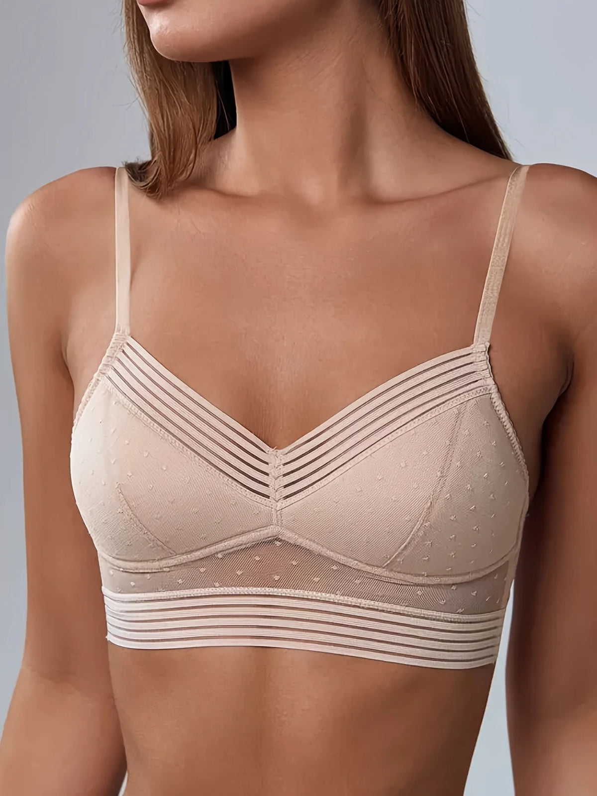 Deep U-Shaped Large Backless Bra, Thin Style, Minimizes Large Bust, Wireless, Push-Up, Invisible Backless Lingerie for Women, Ultra-Thin, Plus Size