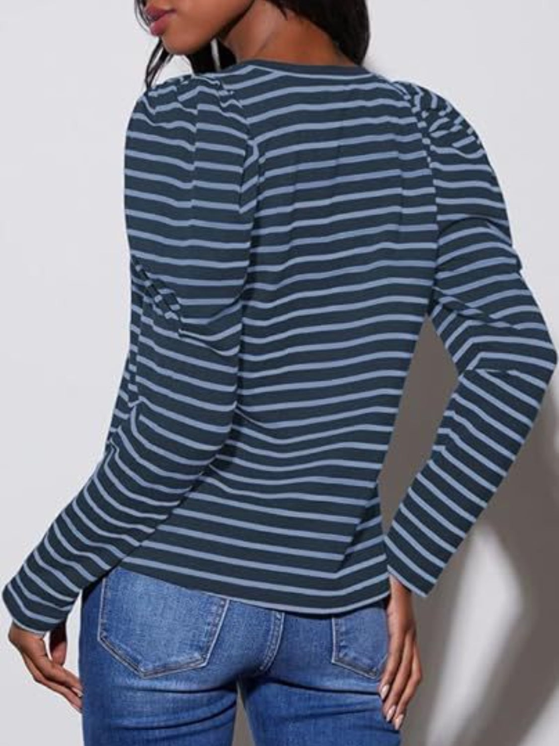 Striped Round Neck Long Sleeve T-Shirt - Ladyez