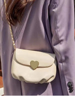 Heart Buckle Chain Crossbody Bag
