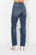 Judy Blue Full Size Hw Ripped Knee Dad Jeans Plus Size - Ladyez