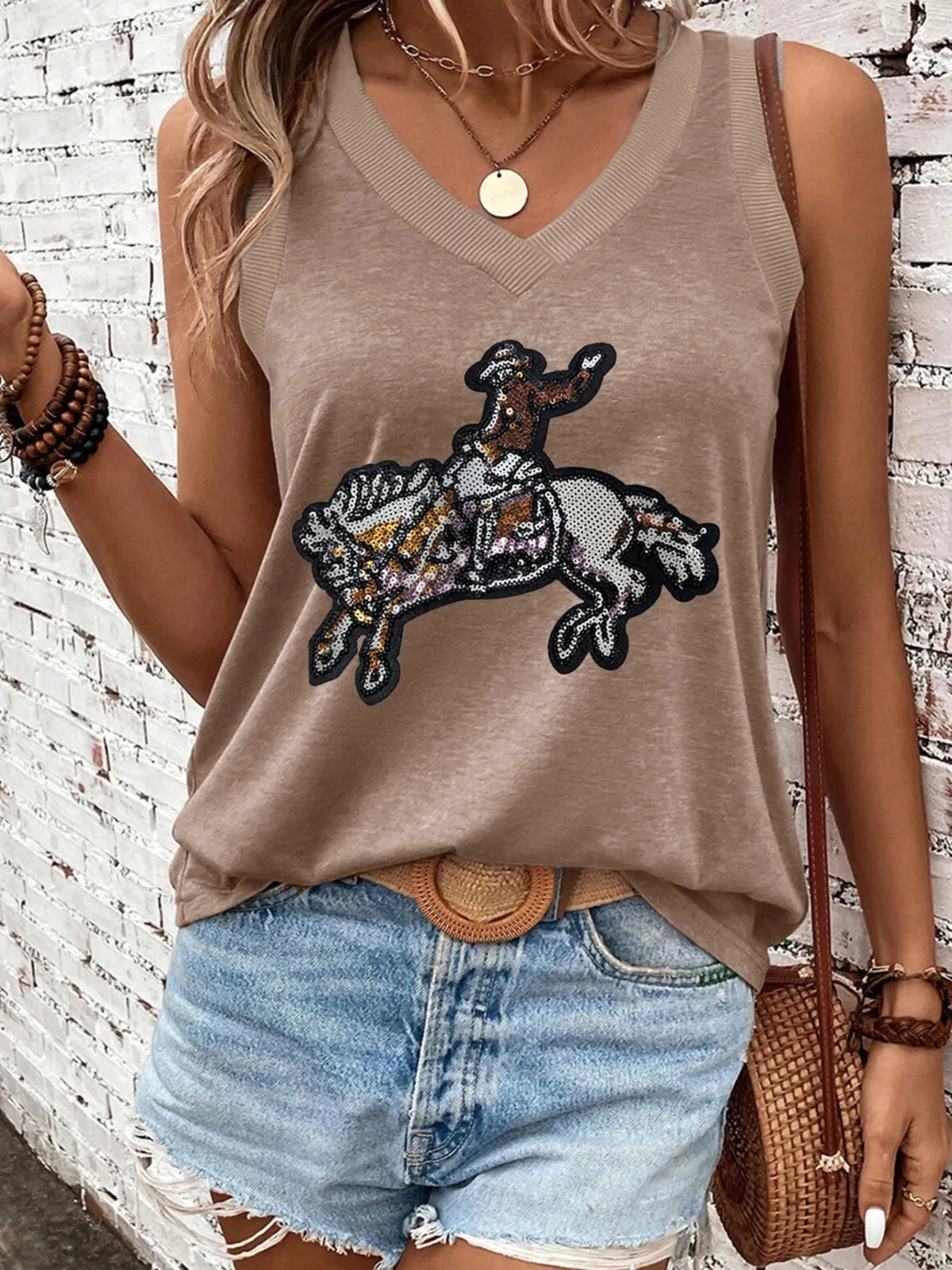 Sequin V-Neck Tank - Ladyez