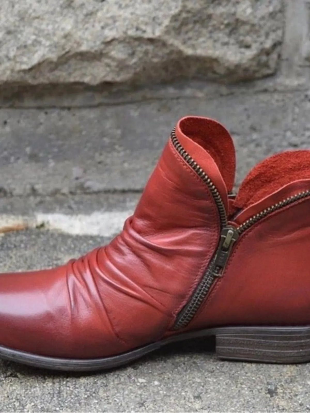 Round Toe Block Heels Boots - Ladyez