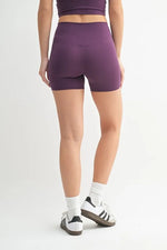 MONO B Venice Cloud Light Contour Biker Shorts - Ladyez