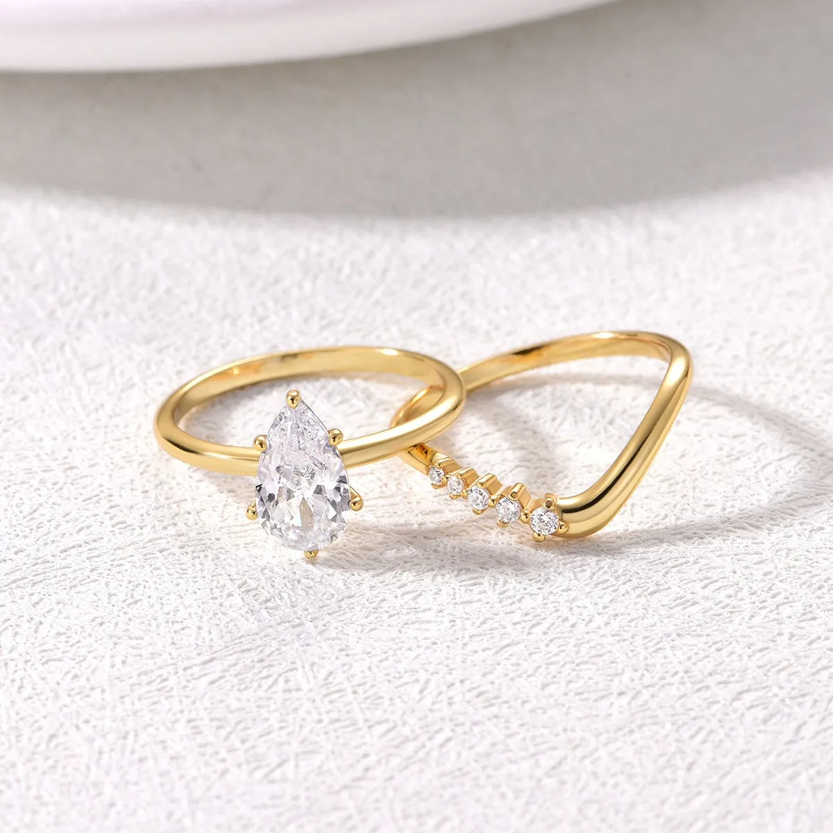 1.5 Carat Moissanite Teardrop Ring 2pcs Set - Ladyez