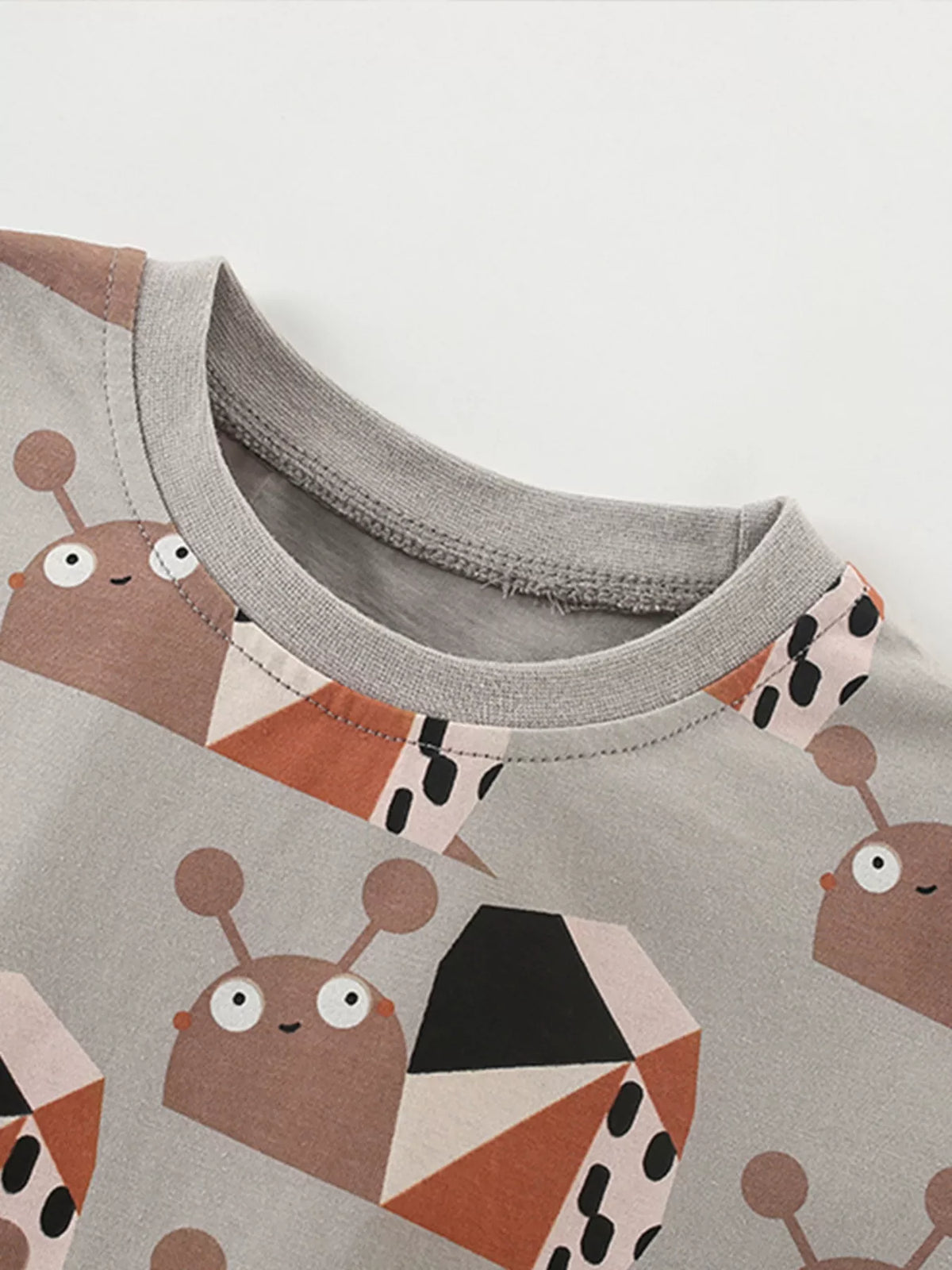 Children's Snail Print Round Neck Tee and Shorts Set