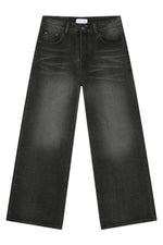 Wide Leg Pocketed Jeans