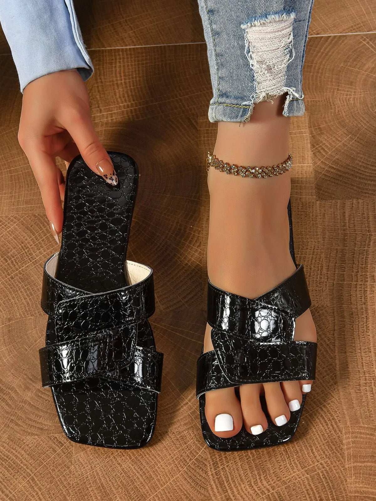 Cutout Open Toe Flats Slippers - Ladyez