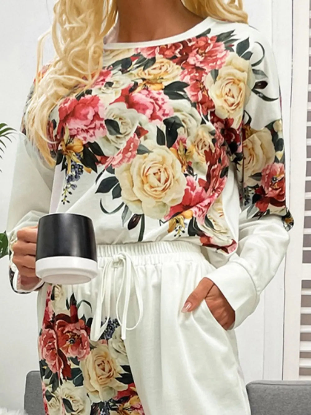 Shiny Printed Round Neck Top and Pants Lounge Set - Ladyez