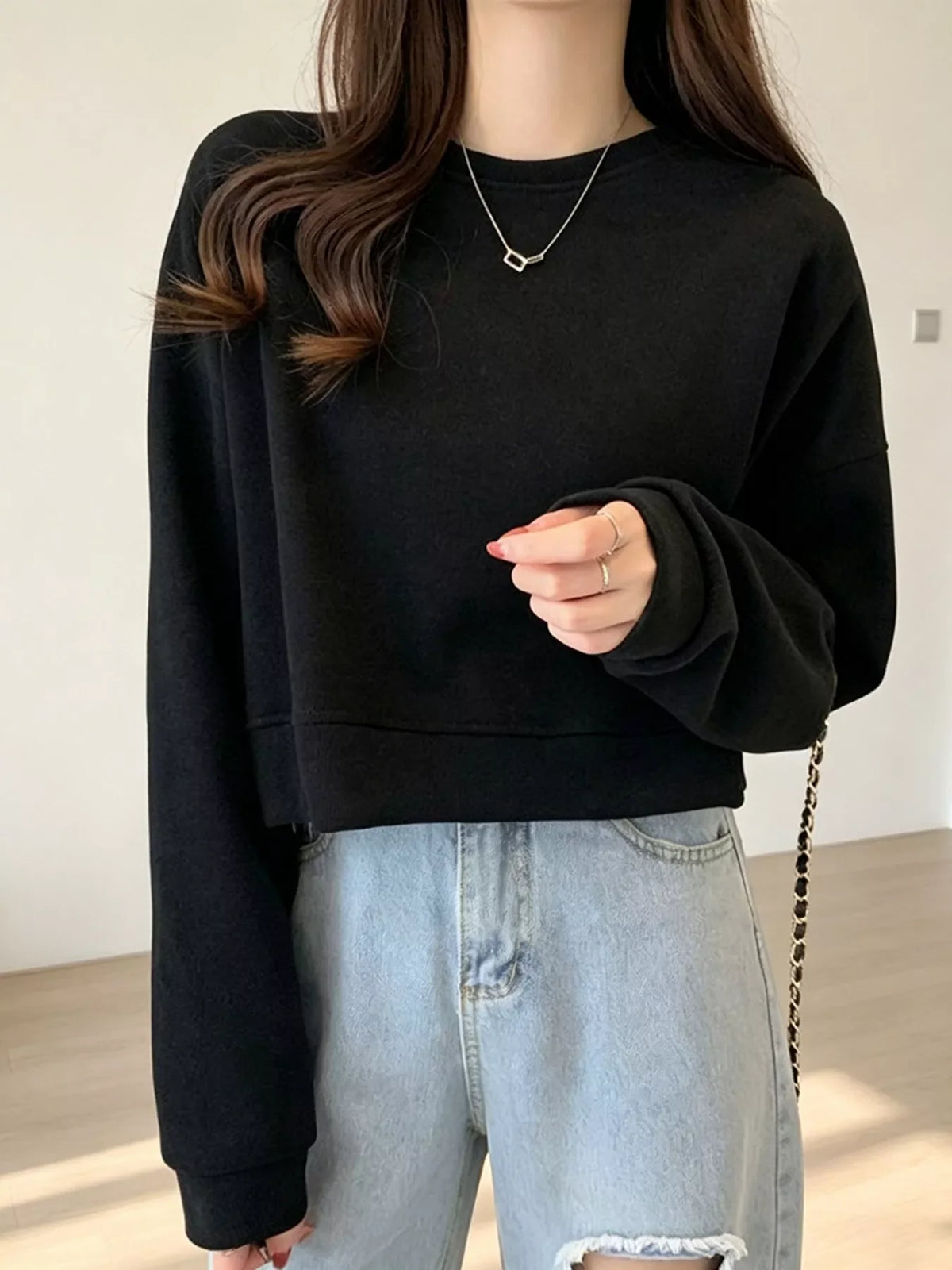 Crew NeckDrop Shoulder Sweatshirt