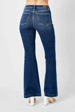 Judy Blue Full Size Hw Angled Side Seam Detail Flare Jeans Plus Size - Ladyez